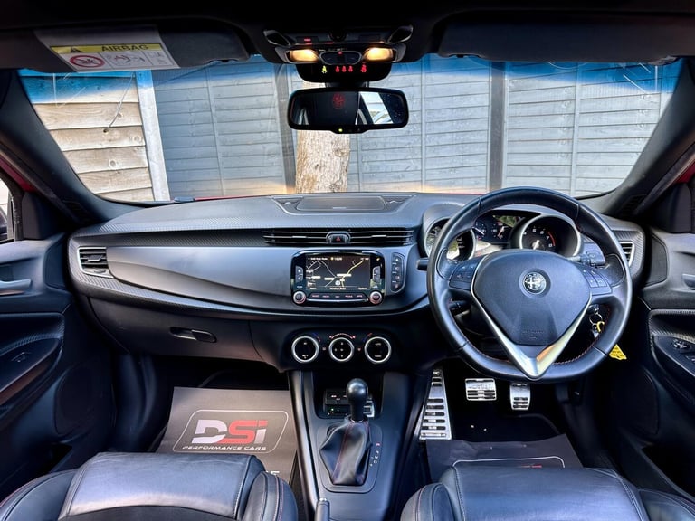 2016 Alfa Romeo Giulietta 1750 TBi Veloce Hatchback 5dr Petrol TCT Euro 6 (240 bhp) HATCHBACK Pet...