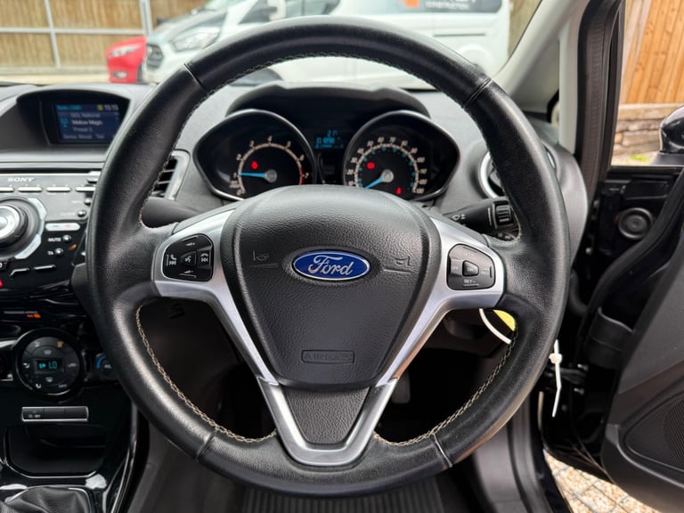 2016 Ford Fiesta 1.0T EcoBoost Titanium Euro 6 (s/s) 5dr HATCHBACK Petrol Manual