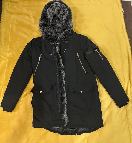 Glorious gangsta men winter coast in Beeston, West Yorkshire