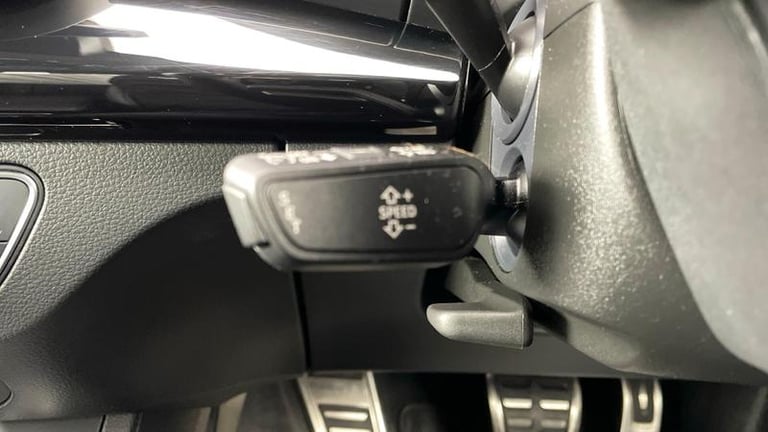 2024 Audi Q5 Black Edition 40 TDI quattro 204 PS S tronic Automatic SUV Diesel Automatic