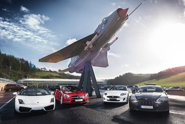 2022 72 LAND ROVER DEFENDER 3.0 D250 MHEV X-DYNAMIC SE 3dr Diesel 18,500 miles