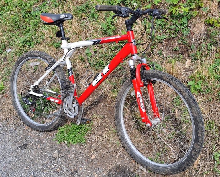 GT Aggressor aluminium frame bike 