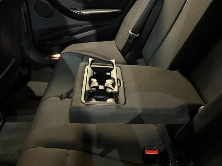 2014 BMW 3 Series 2.0 320d Sport Touring Auto Euro 5 (s/s) 5dr ESTATE Diesel Automatic