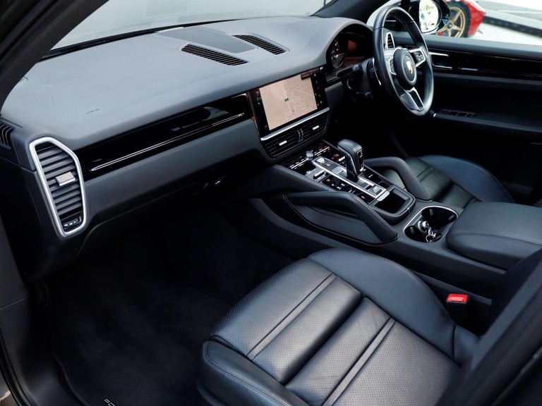 2022 Porsche Cayenne 5dr Tiptronic S ESTATE PETROL Automatic