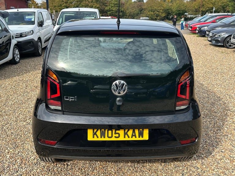 2018 Volkswagen up! 1.0 BlueMotion Tech Move up! Euro 6 (s/s) 5dr HATCHBACK Petrol Manual