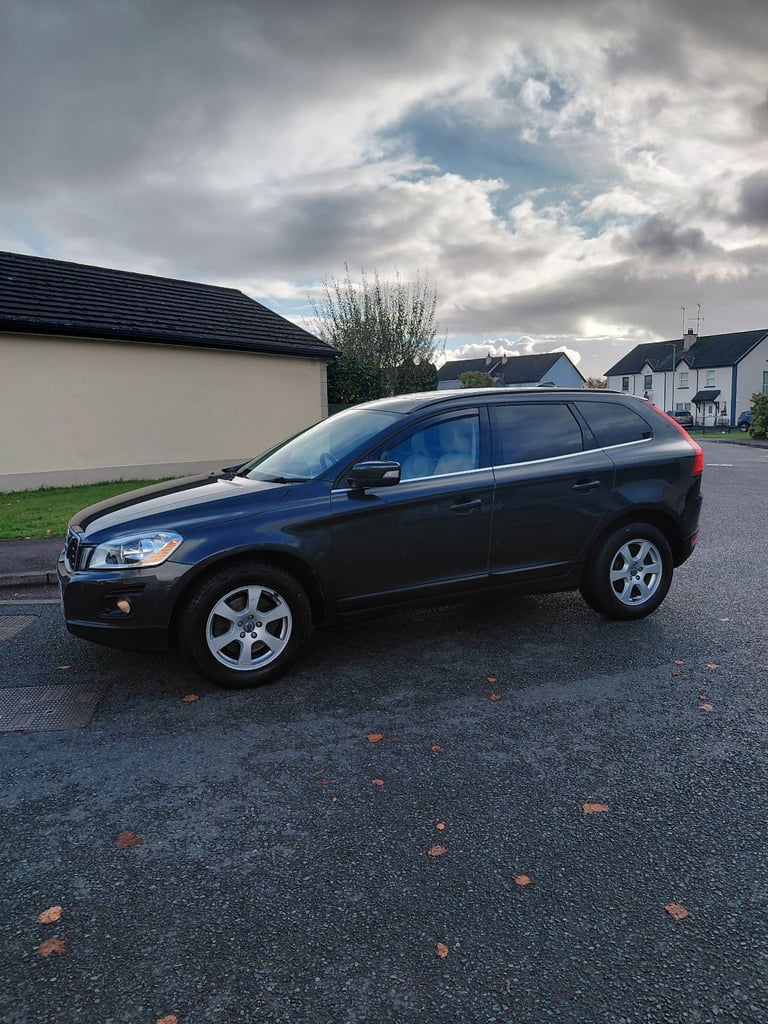 2010 volvo xc60 2.4D D5 auto jeep