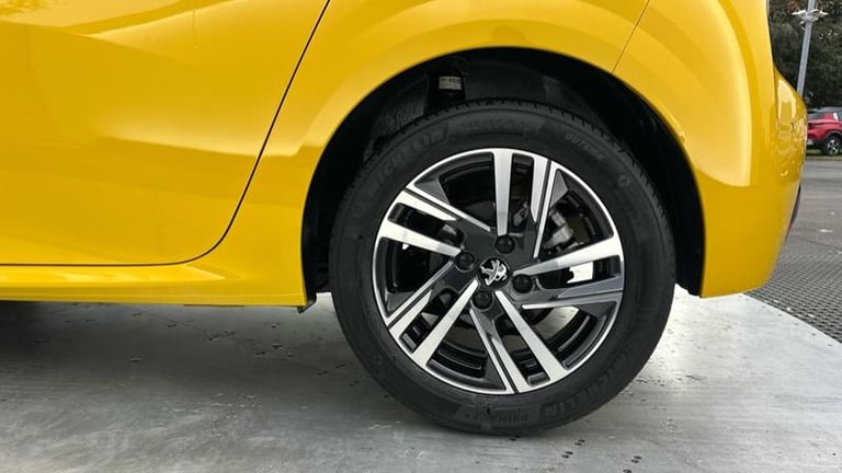 2022 Peugeot 208 1.2 PureTech Allure Premium Hatchback 5dr Petrol Manual Euro 6 (s/s) (100 p Hatc...
