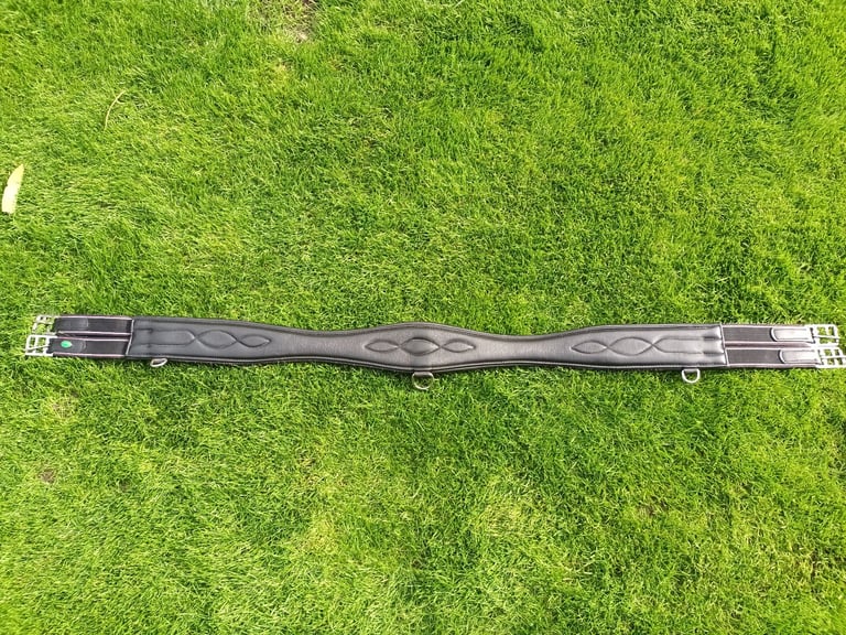 Rhinegold leather girth as new condition 