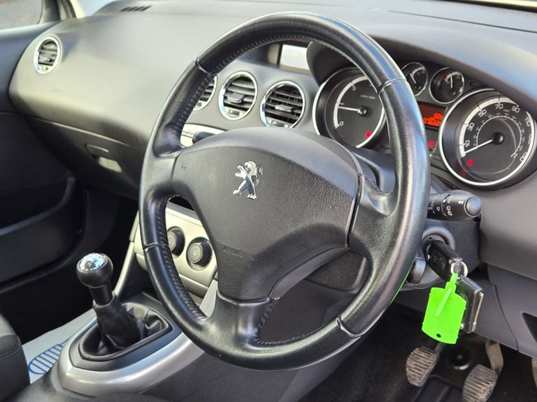 2012 Peugeot 308 1.6 308 Active HDi 5dr Hatchback Diesel Manual