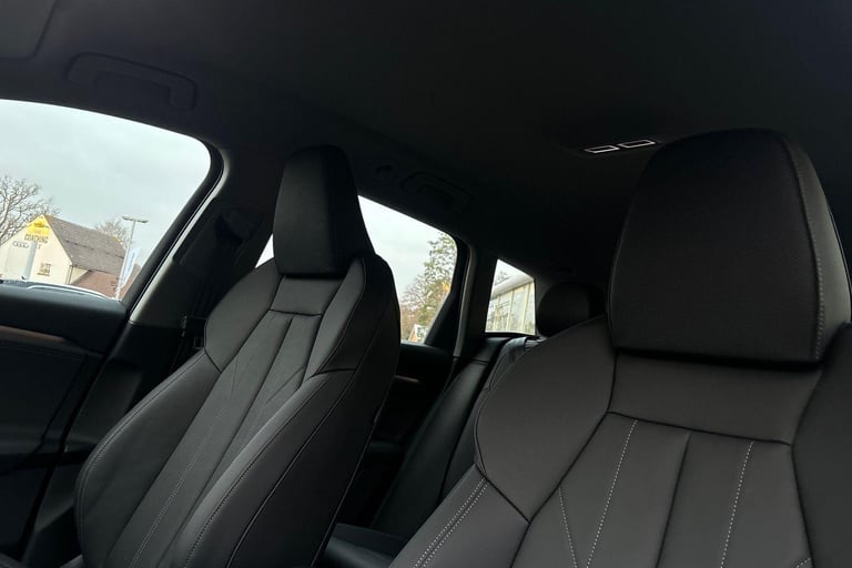 2024 Audi Q6 e-tron 100kWh Sport SUV 5dr Electric Auto quattro (388 ps) ESTATE Electric Automatic