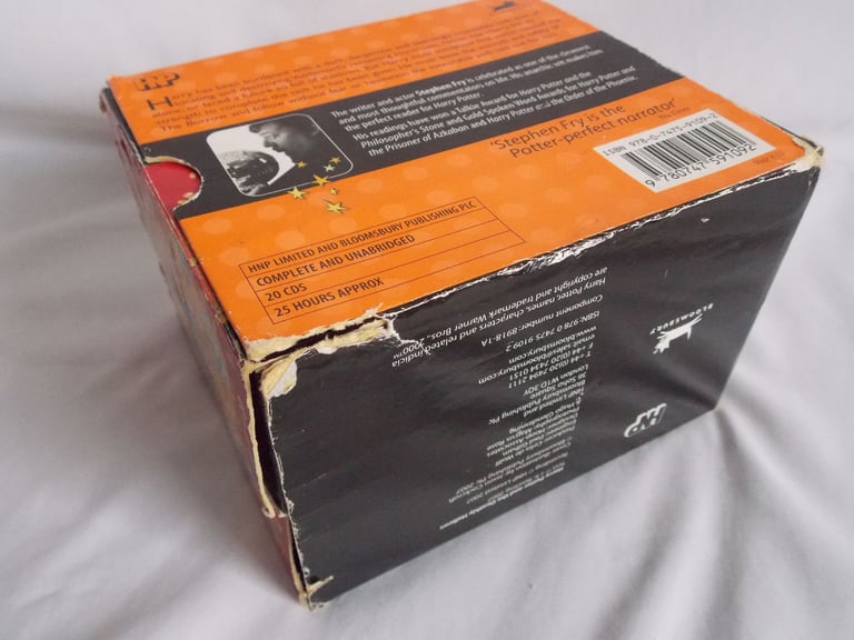 HARRY POTTER DEATHLY HALLOWS 1ST EDITION HARDBACK + AUDIO CDs 20 CDs