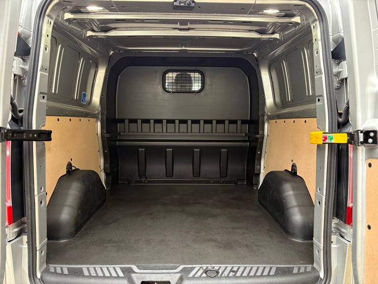 2021 Ford Transit Custom 2.0 EcoBlue 130ps Low Roof D/Cab Limited Van PANEL VAN Diesel Manual