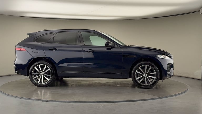 2024 Jaguar F-Pace 2.0 D200 MHEV R-Dynamic SE Black SUV 5dr Diesel Auto AWD Euro 6 (s/s) (204 SUV...