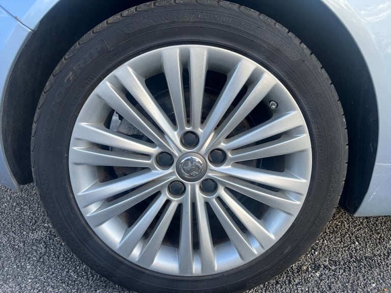 2014 Vauxhall Insignia 2.0 Insignia Tech Line CDTi ecoFLEX S/S 5dr Estate Diesel Manual