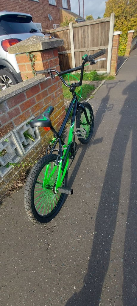 Boys,girls ,bmx