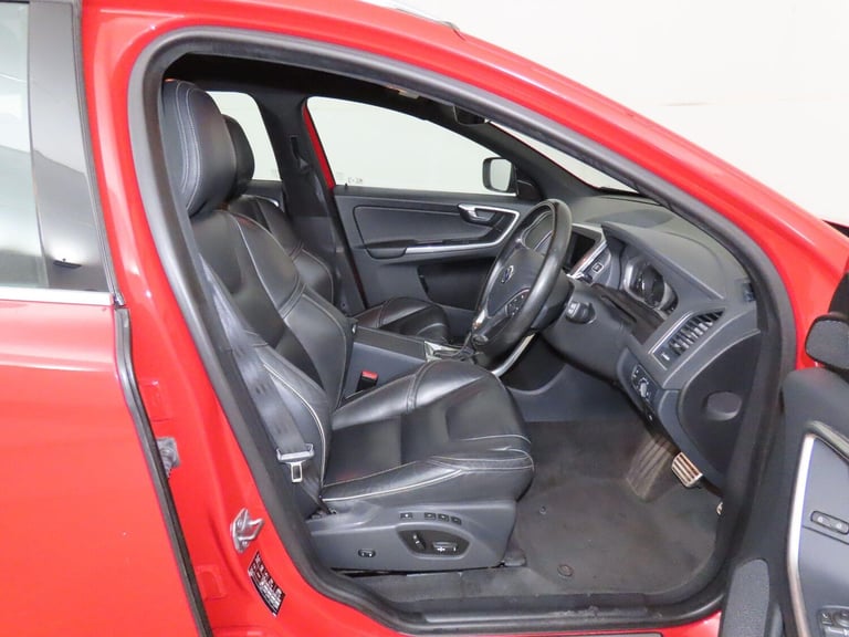 2016 Volvo XC60 2.4 D4 R-Design Lux Nav Auto AWD Euro 6 (s/s) 5dr ESTATE Diesel Automatic