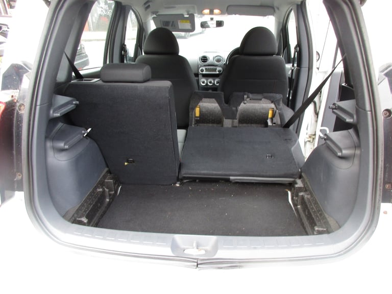2009 (09) MITSUBISHI COLT 1.3 CZ2 , AUTOMATIC  , LOW MILES , CAZ &amp; ULEZ EXEMPT