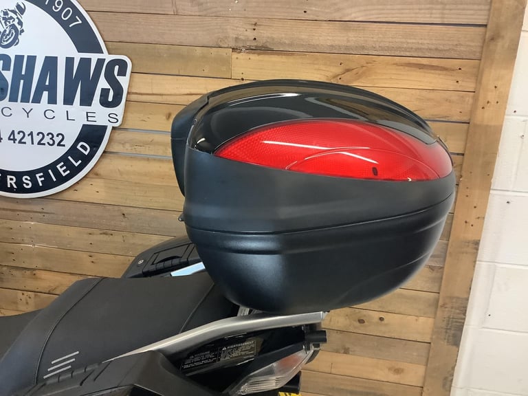 KAWASAKI GTR1400 2009 28K MILES