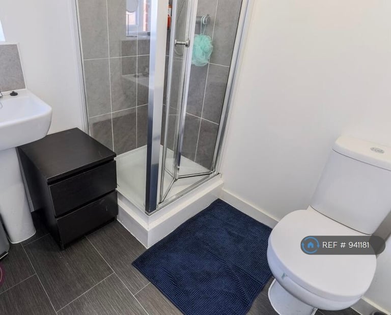 3 bedroom house in Mosquito Grove, Hucknall, Nottingham, NG15 (3 bed) (#941181)