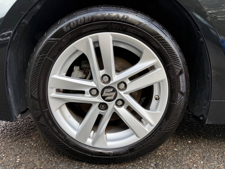 2021 Suzuki Swace 1.8 Hybrid SZ-T 5dr CVT ESTATE PETROL/ELECTRIC Automatic