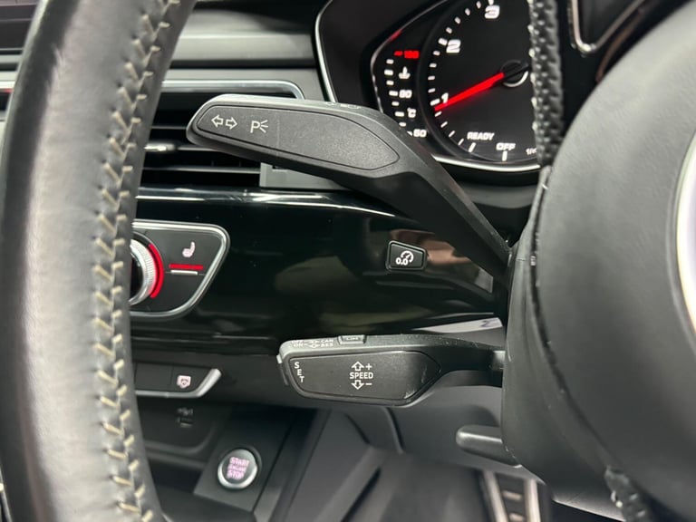 2019 Audi A4 2.0 TDI 35 Black Edition S Tronic Euro 6 (s/s) 4dr SALOON Diesel Automatic