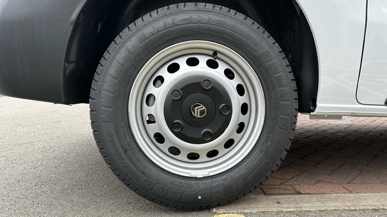 2024 Citroen Dispatch 1.5 BlueHDi Enterprise M Panel Van 6dr Diesel Manual MWB Euro 6 (s/s) (120 ...