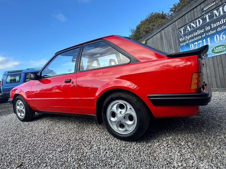  Ford Escort 1.6 XR3 3dr Petrol Manual