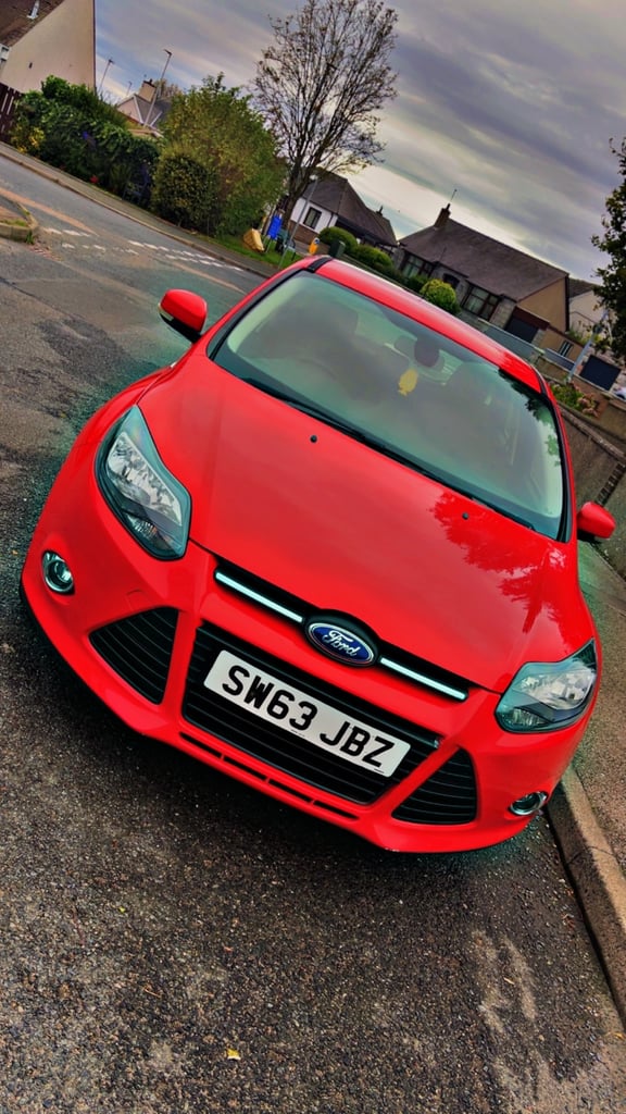 Ford, FOCUS, Hatchback, 2014, Manual, 998 (cc), 5 doors