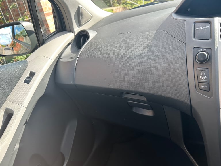 Toyota, YARIS, Hatchback, 2007, Manual, 1296 (cc), 3 doors