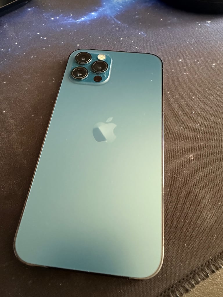 iPhone 12 Pro 128GB In Excellent Condition Pacific Blue With Accessories