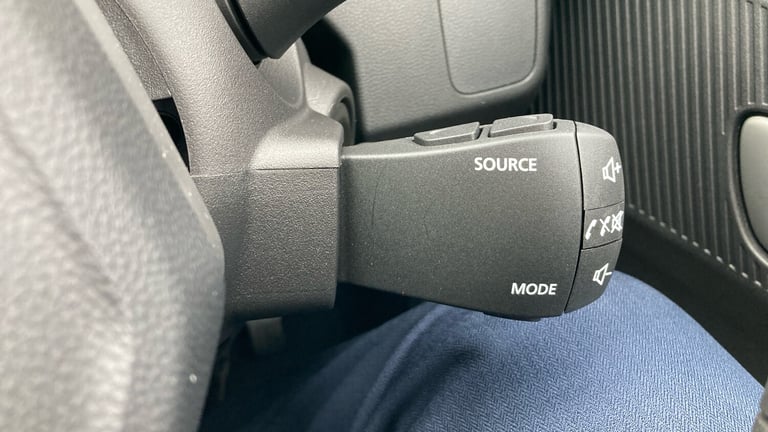 2025 Dacia Spring 27kWh Expression 65 48kW 5dr Auto Electric Hatchback Hatchback Electric Automatic