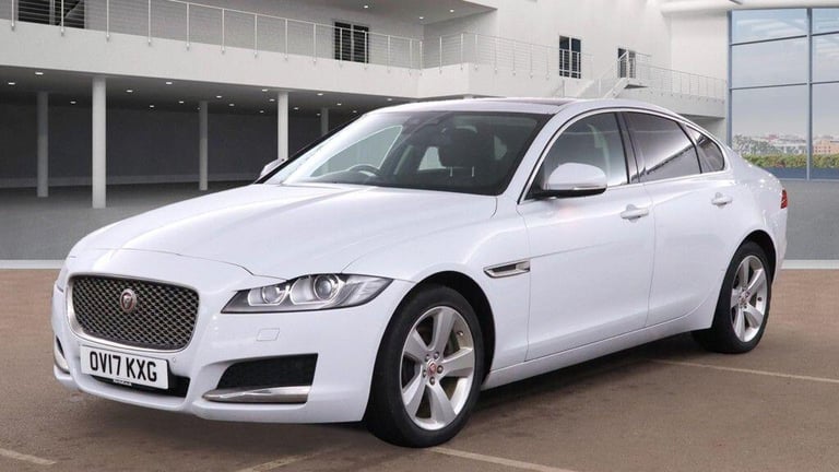 2017 Jaguar XF 2.0d [180] Portfolio 4dr Auto AWD SALOON DIESEL Automatic