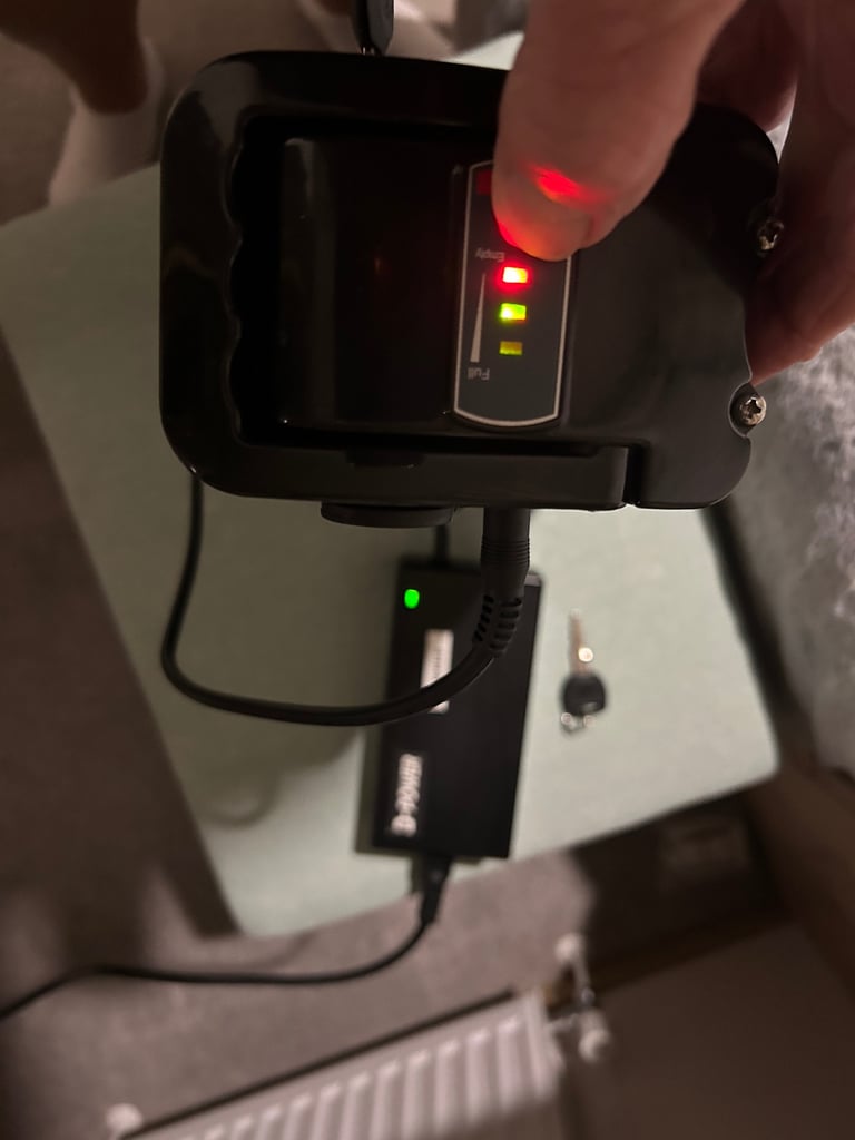 image for 48v 10ah battery and charger