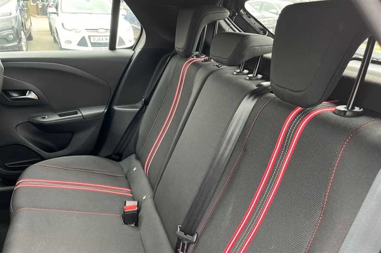 2025 Vauxhall Corsa 50kWh Yes Hatchback 5dr Electric Auto (136 ps) Hatchback Electric Automatic