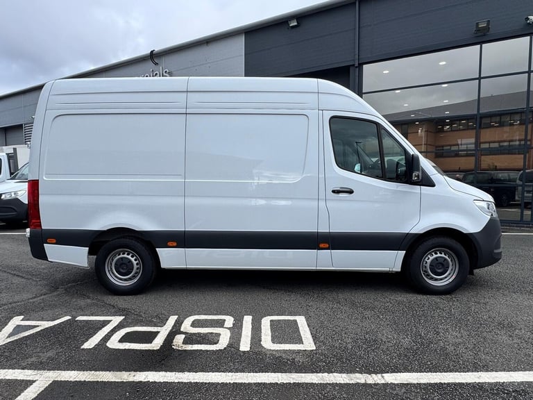 2025 Mercedes-Benz Sprinter 3.5t H2 Pro Van PANEL VAN DIESEL Manual