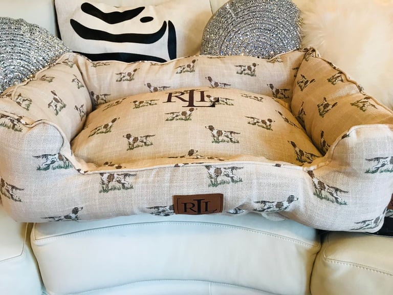 image for NEW RALPH LAUREN DOGS DESIGN DELUXE DOG PET BED SIZE 70CM X 50CM