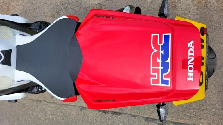 2011 11 HONDA CBR 1000 RR-A FIREBLADE CBR1000RR HRC COLOURS 12k MILES CBR1000