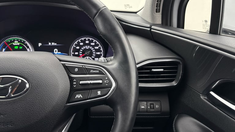 2022 Hyundai Santa Fe 1.6 h T-GDi Premium SUV 5dr Petrol Hybrid Auto Euro 6 (s/s) (230 ps) SUV Pe...