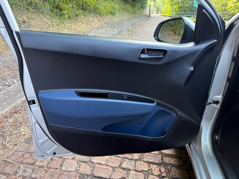 2014 Hyundai i10 1.0 SE Euro 5 5dr HATCHBACK Petrol Manual