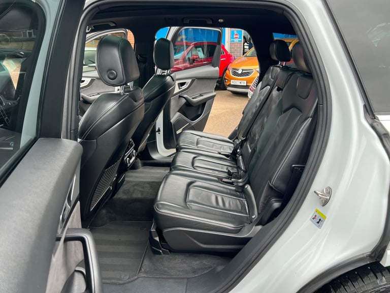 2015 Audi Q7 3.0 TDI V6 S line SUV 5dr Diesel Tiptronic quattro Euro 6 (s/s) (272 ps) ESTATE Dies...
