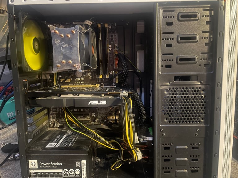Gaming PC i7 4770k 16GB RAM RX580 8GB