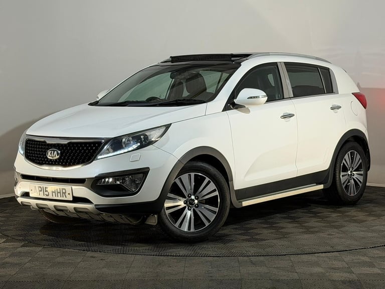 WHITE 2015 KIA SPORTAGE 3 SAT NAV ISG 1.7 DIESEL CRDI SUV 2 PREVIOUS OWNERS