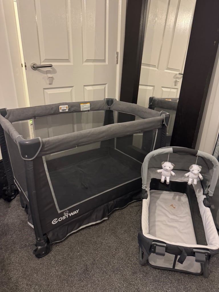 Cot play pen 