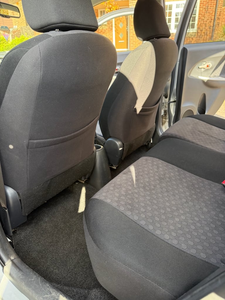 Toyota, URBAN CRUISER, Hatchback, 2010, Manual, 1329 (cc), 5 doors