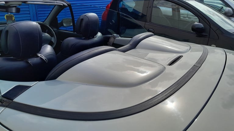 2002 Renault Megane 1.6 16V Dynamique + 2dr COUPE Petrol Manual