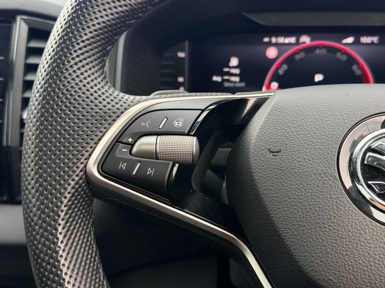 2024 Skoda Karoq 1.5 TSI Sportline 5dr DSG Automatic SUV Petrol Automatic