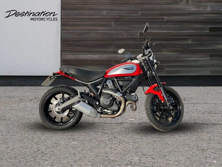 2017 Ducati Scrambler ICON Petrol red Manual