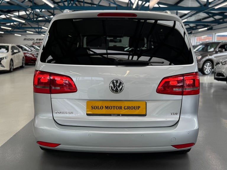 2012 Volkswagen Touran 1.6 TDI 105 SE 5dr DSG MPV Diesel Automatic