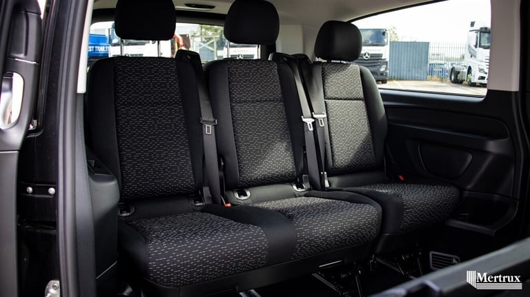 1969 Mercedes-Benz Vito 100kWh PREMIUM Tourer Auto (8 Seat) Inc Parking Package Window Van Electr...