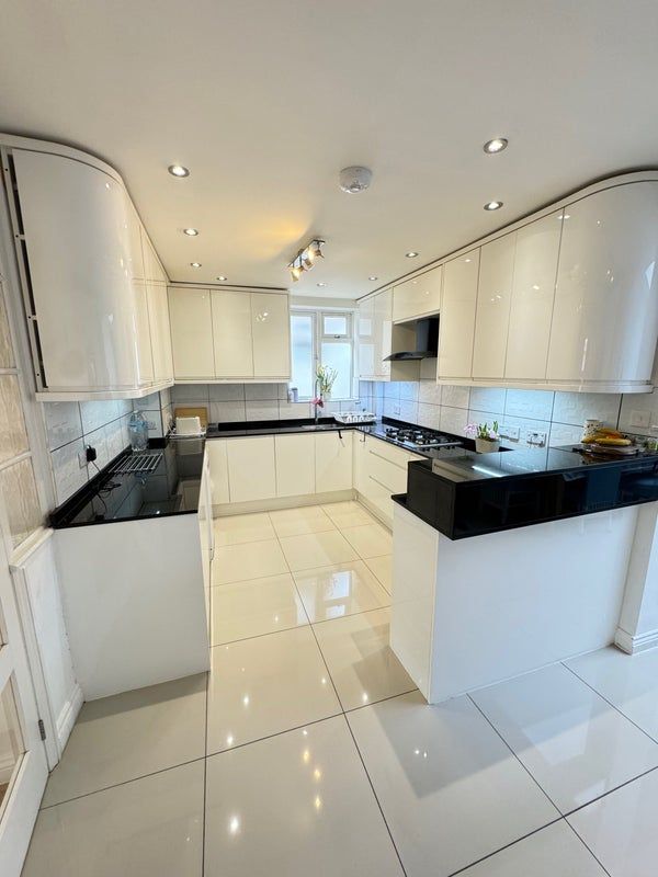 House share Edgware HA8